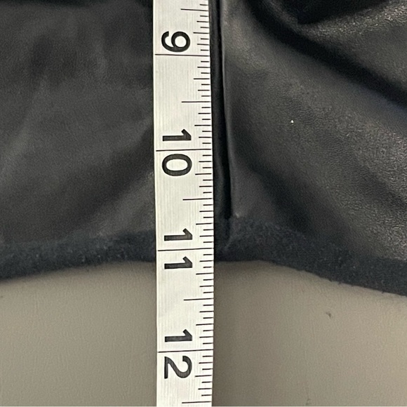 Victoria's Secret PINK Leggings – Mixed Fabric Front & Back – Black, Medium - Picture 4 of 8